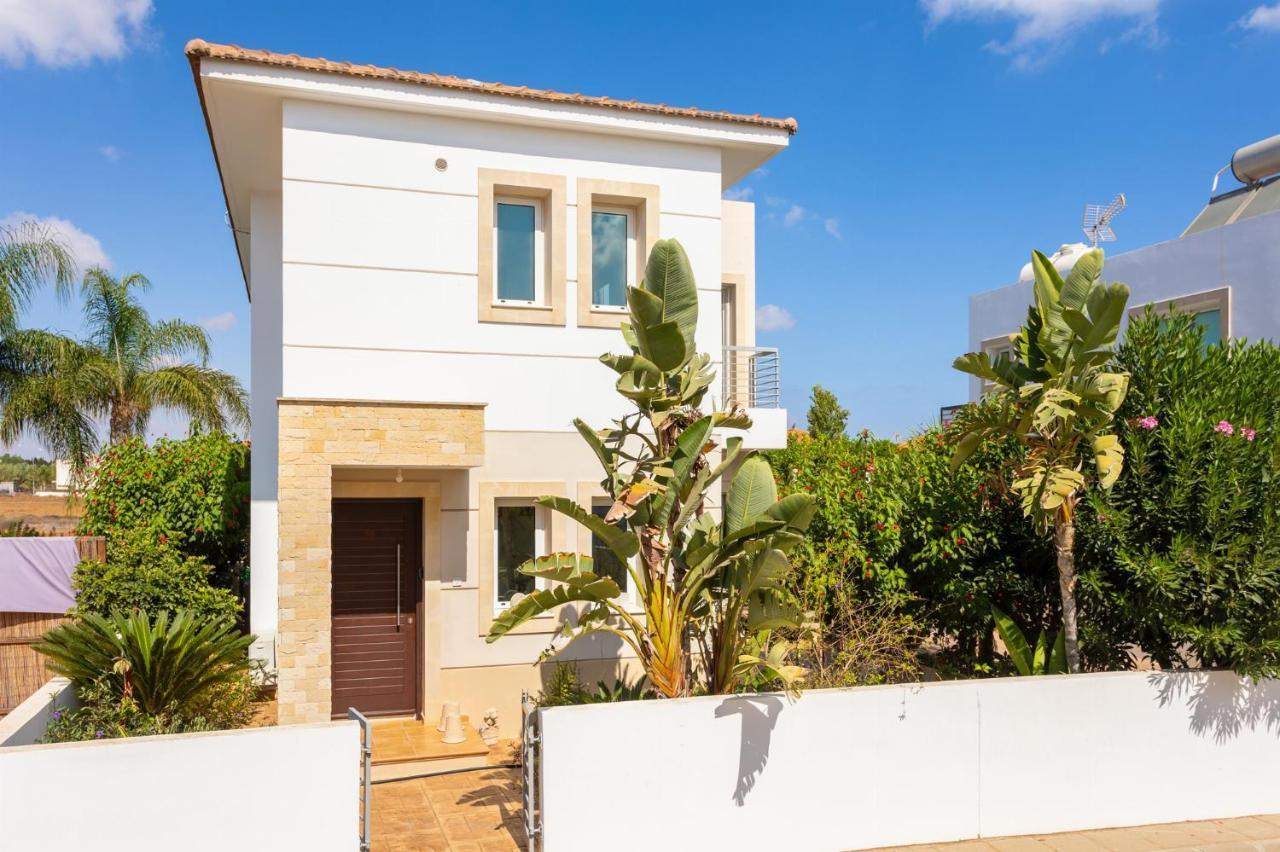 Villa Kalliopi Paralimni Exterior photo