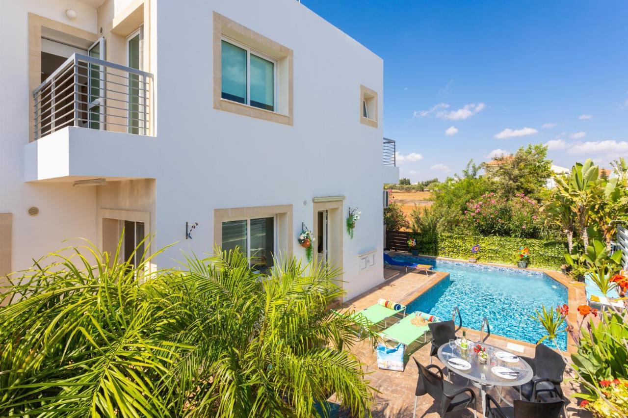 Villa Kalliopi Paralimni Exterior photo